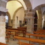 Interior-iglesia-merille